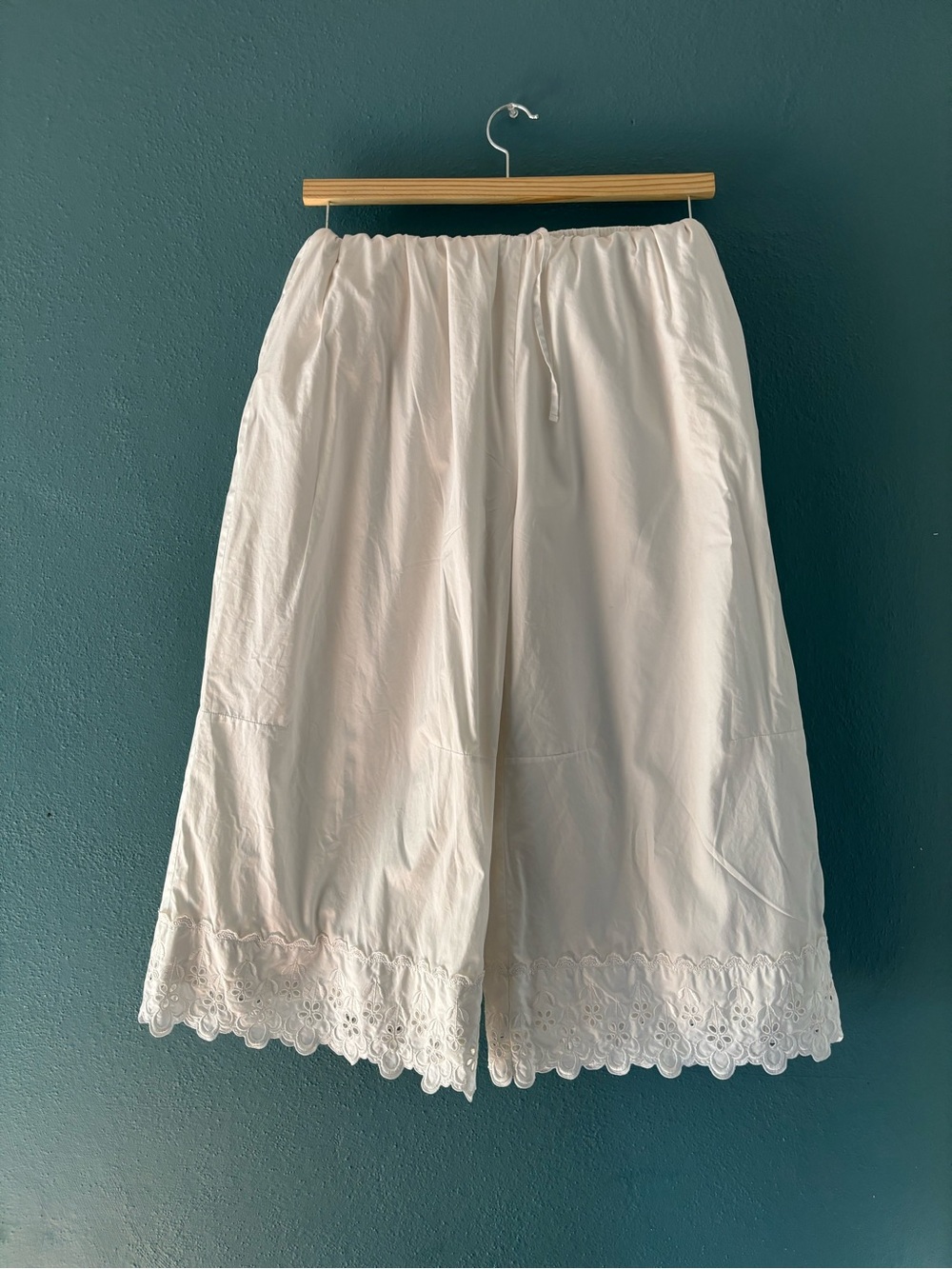 Simone Rocha White Lace-Trim Bloomer-style Pants